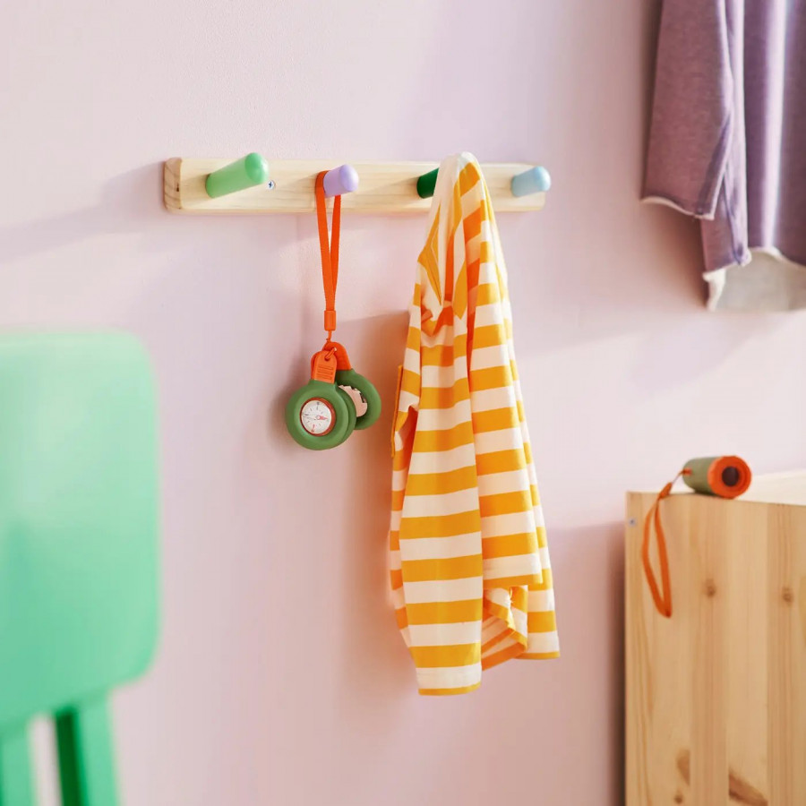 Вешалка настенная детская IKEA FLISAT, 4 крючка, деревянная